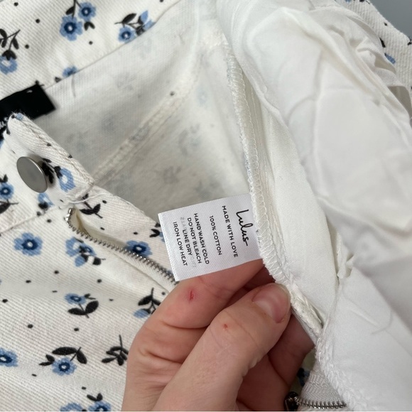 Lulus Everyday Personality Ivory Floral Print Twill High Rise Pants Size S NWT - Picture 11 of 16